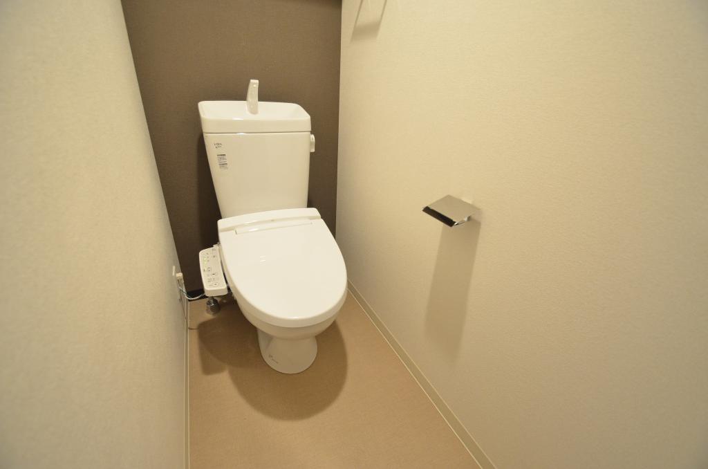 トイレ　シャワー付トイレ