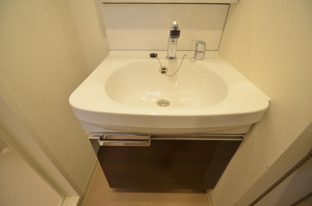 洗面設備　洗髪洗面化粧台