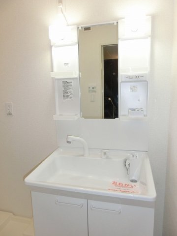 洗面設備　【Ｐｉａｇｅｔ萩原】脱衣スペースもあります