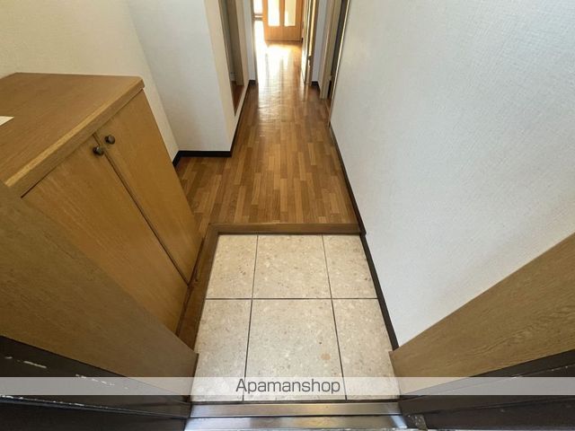 セントラルヒルズIIの玄関写真