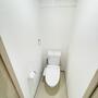 トイレ　温水洗浄便座