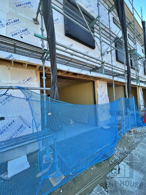 ロビー　建築中（外観）