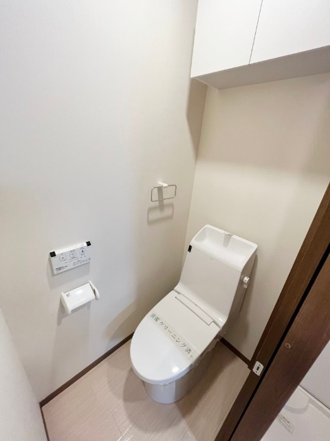 トイレ　※他部屋参考写真