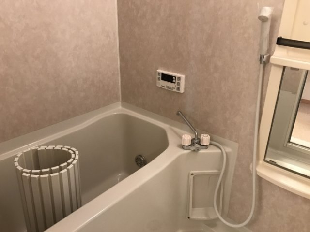 バス・シャワールーム　反転タイプ