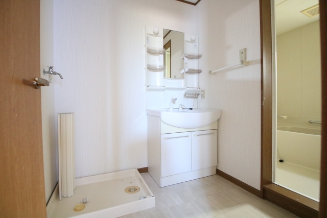 その他設備　他部屋の参考写真です。※反転