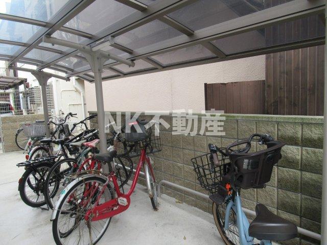 その他　駐輪場です