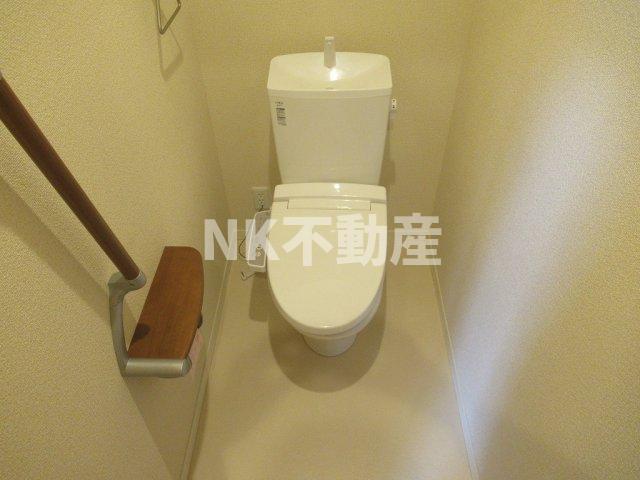 トイレ　清潔感のあるトイレです