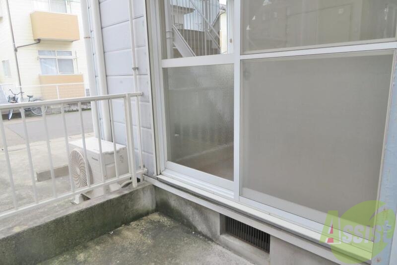 バルコニー　バルコニーでは何がしたいですか。星が見たいですね。