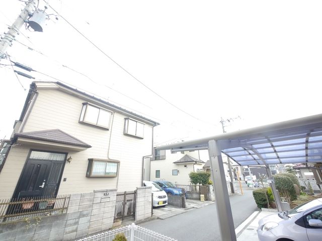 アルバータVIのその他写真
