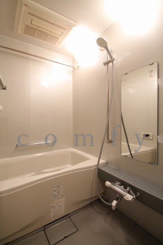 バス・シャワールーム　バス