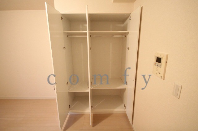 収納　クローゼット