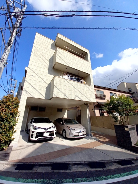 建物外観　耐震構造の旭化成へーベルメゾン