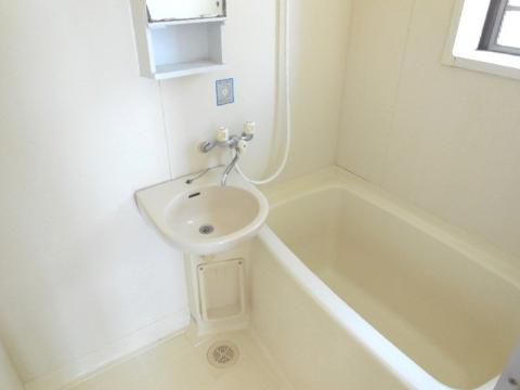 バス・シャワールーム　バス