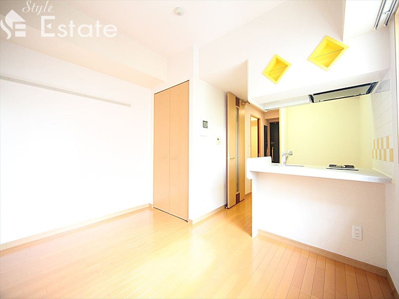 居室・リビング　内装