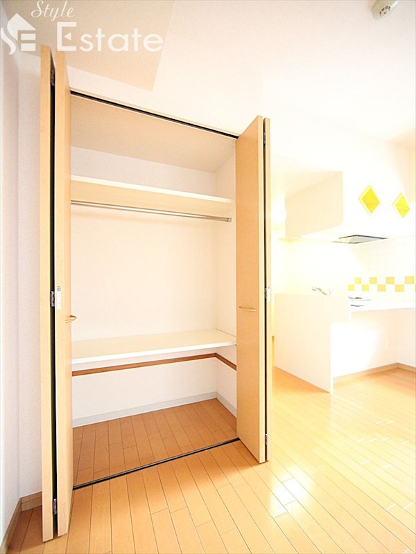収納　クローゼット