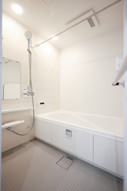 バス・シャワールーム　図面と現状に相違がある場合には現状を優先