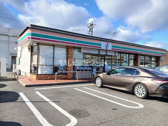 コンビニ　セブンイレブン　南手城４丁目店（コンビニ）まで80m