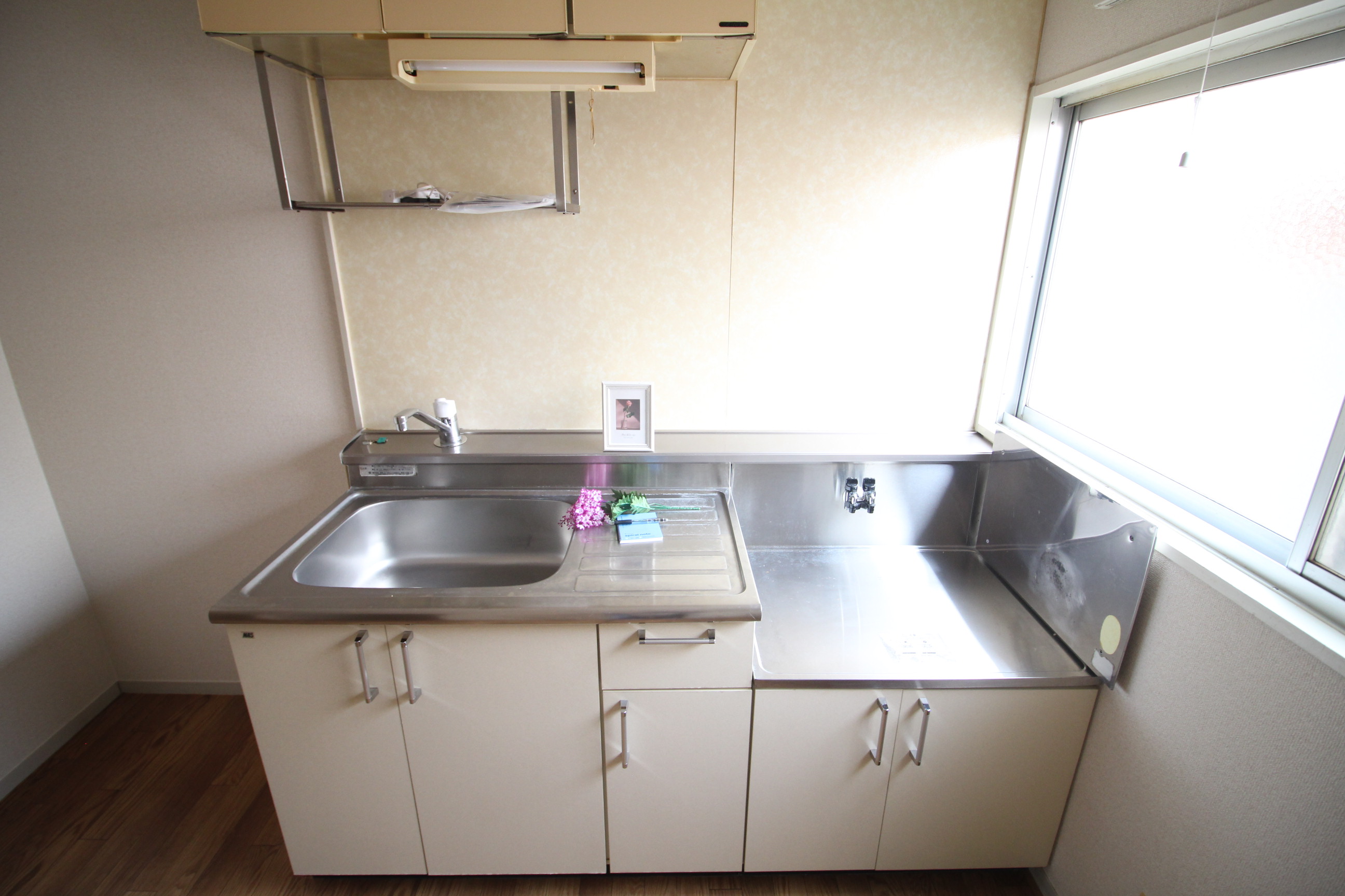 キッチン　収納たっぷりのキッチンです！