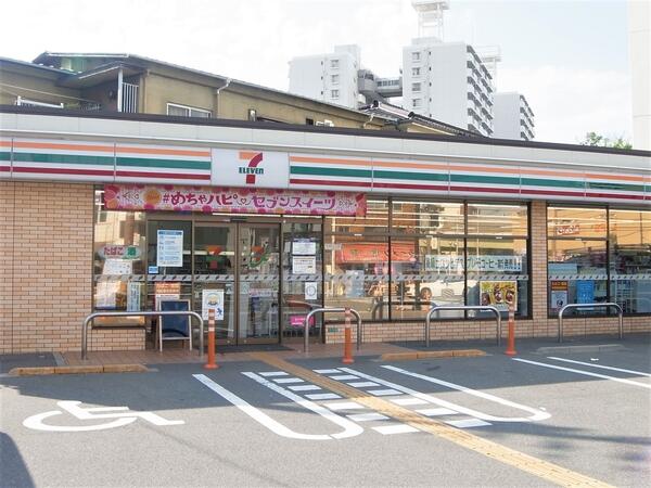コンビニ　セブンイレブン 大阪毛馬町2丁目店（コンビニ）まで595m