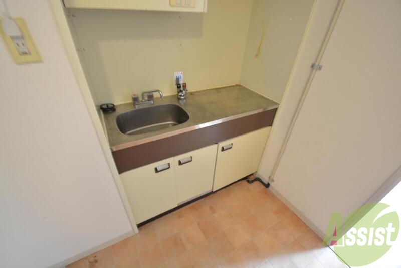 キッチン　コンパクトなキッチンですね。