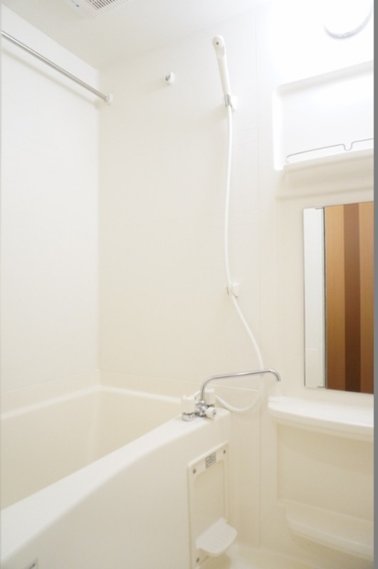 バス・シャワールーム　図面と現状に相違がある場合には現状を優先