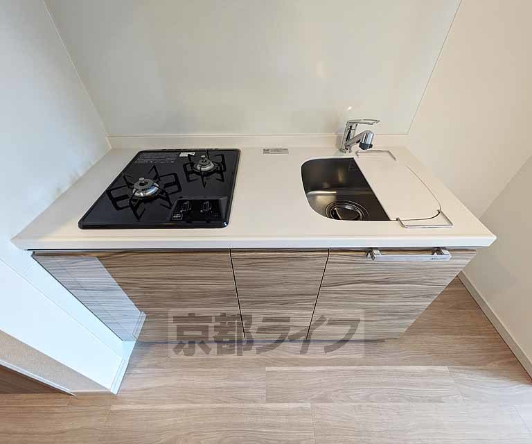 キッチン　ガスコンロ付きのキッチン