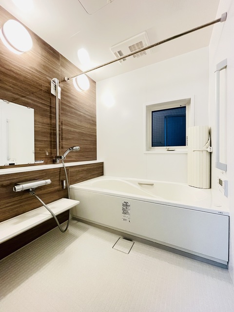 バス・シャワールーム