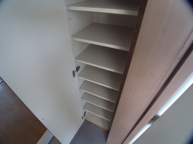 収納　シューズボックス