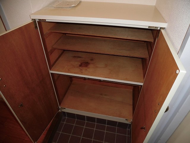 玄関　シューズボックス