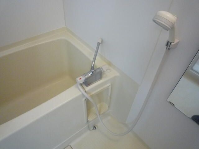 バス・シャワールーム　弊社は都内全域の物件をご紹介可能です！