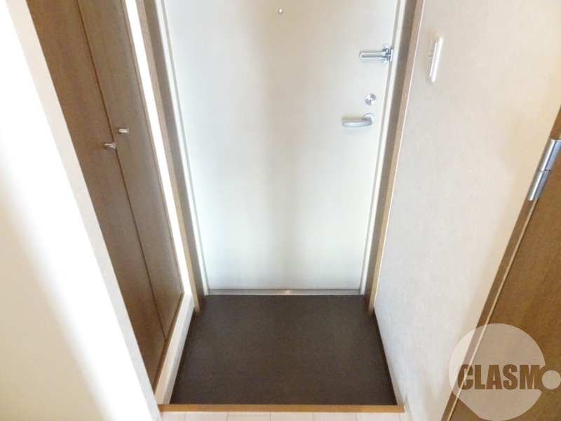 玄関　トールタイプのシューズボックスあり♪