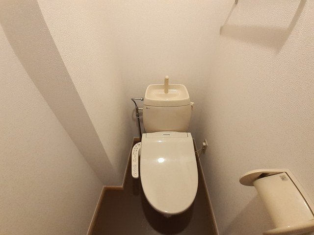 トイレ　シンプルで使いやすいトイレです