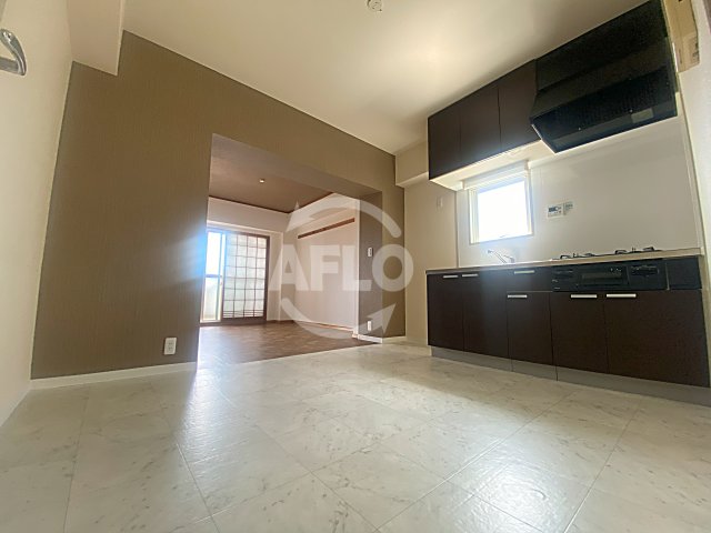 居室・リビング　K’s court真法院　リビング