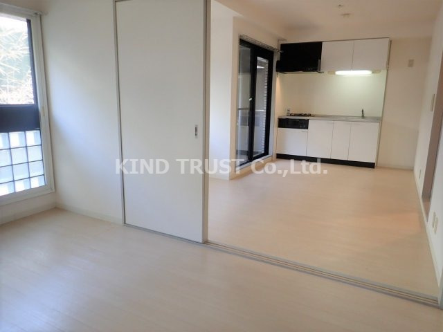 居室・リビング　居間です