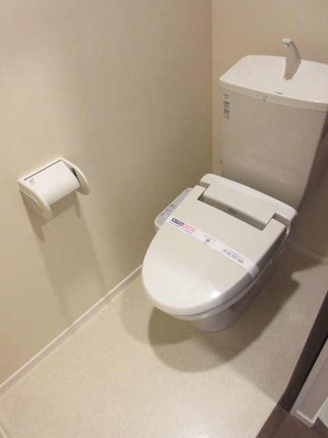 トイレ　★温水洗浄便座★