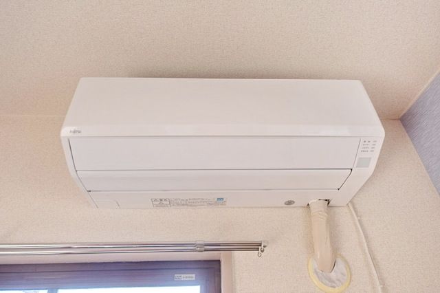 その他　★エアコンです★