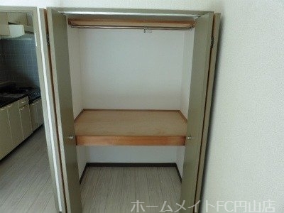 収納　クローゼット