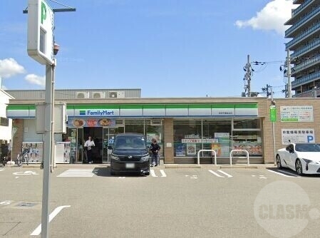 コンビニ　ファミリーマート吹田千里丘北店（コンビニ）まで547m