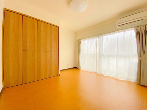 居室・リビング　※掲載写真は同マンション別部屋参考写真となります。