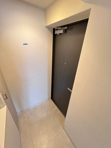 玄関　収納もある玄関です