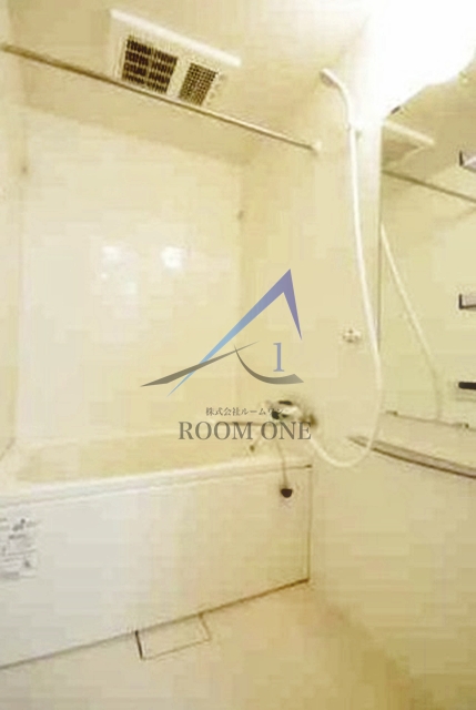 バス・シャワールーム　お風呂です。