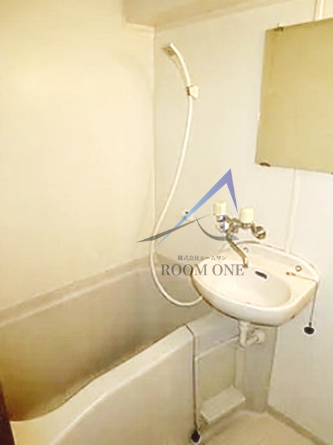 バス・シャワールーム　お風呂です。