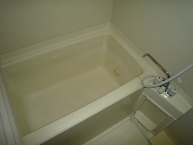 バス・シャワールーム　追炊き付きバスルーム♪