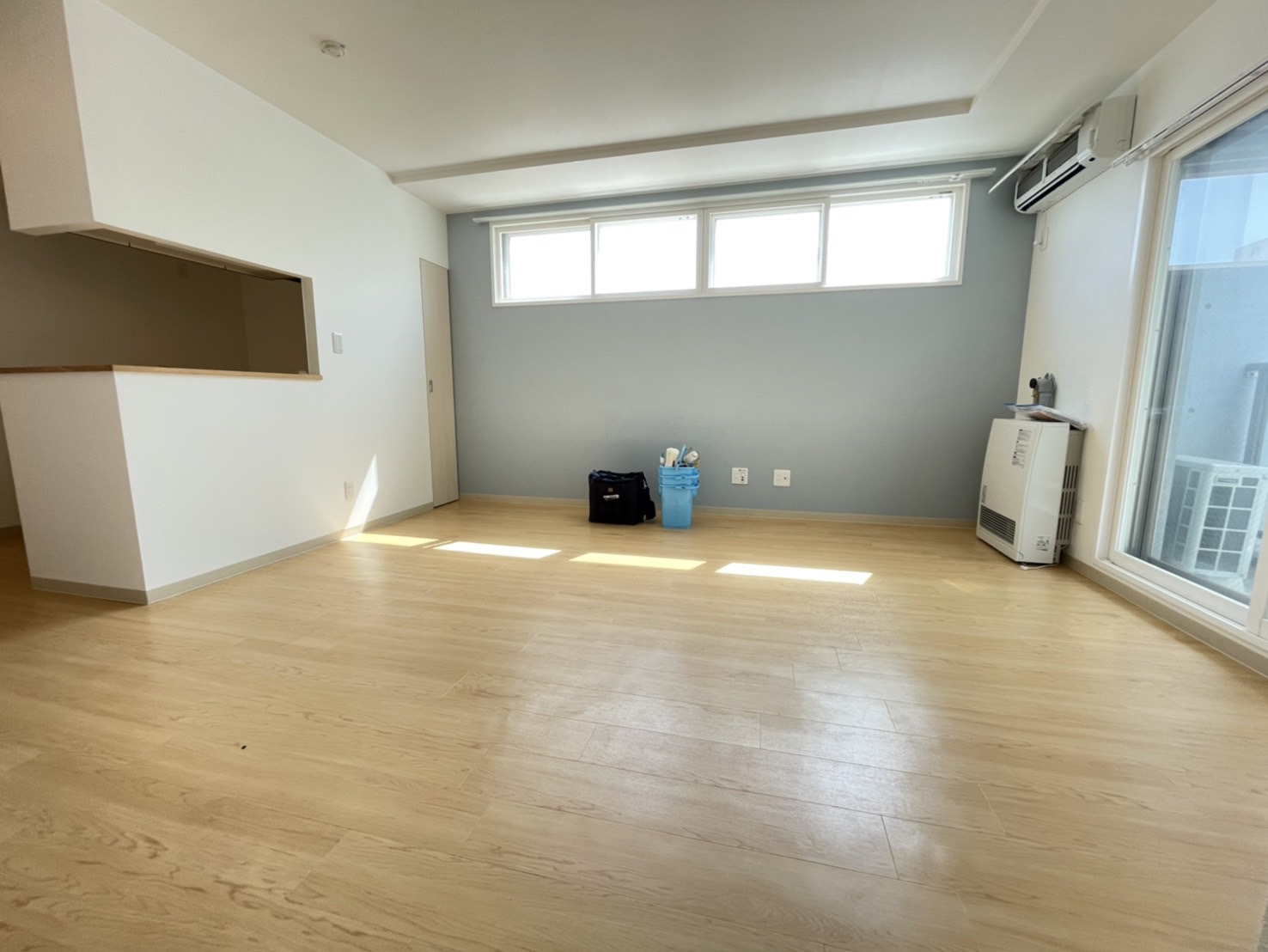 居室・リビング　他号室