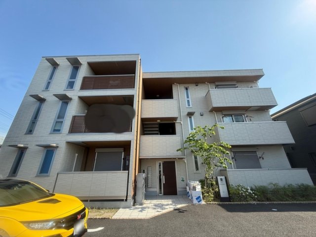 建物外観　落ち着いた雰囲気の外観です