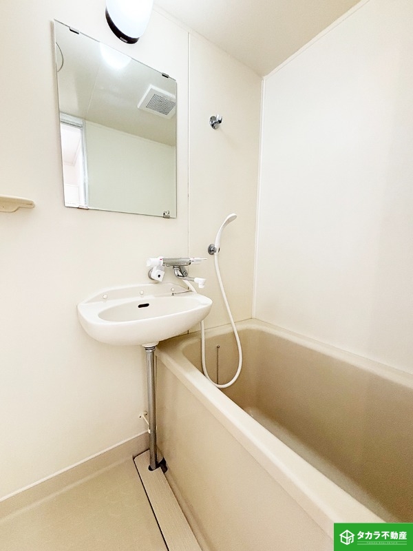 バス・シャワールーム　写真は３０８号