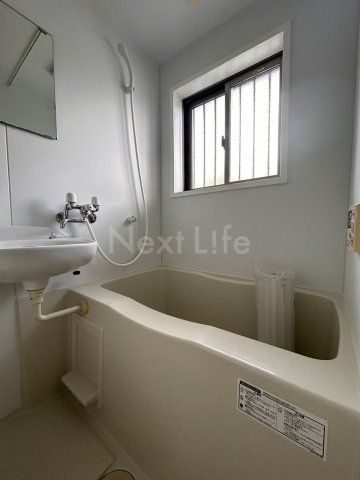 バス・シャワールーム　ハイツイシカワ