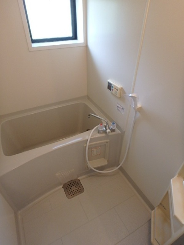 バス・シャワールーム　図面と現状に相違がある場合には現状を優先