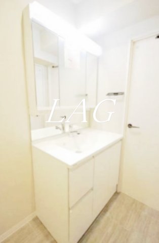 洗面設備　洗面台です。