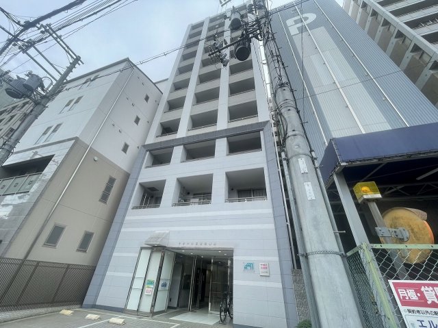 建物外観　落ち着いた雰囲気の外観です